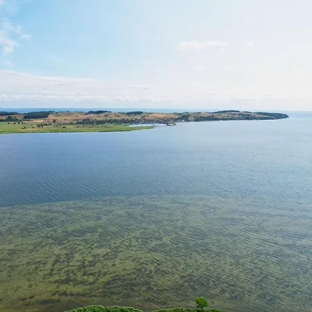 Apartamento Nah Am Meer, Ruhige Lage, Gratis Nutzung Vom Ahoi Erlebnisbad Und Sauna In Sellin - Haus Büdnerstube 1